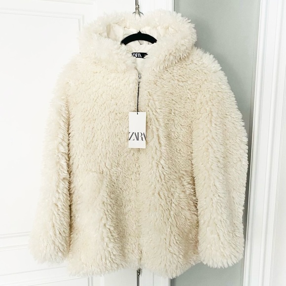 Brand new ZARA Sherpa Hooded Jacket - Picture 2 of 5